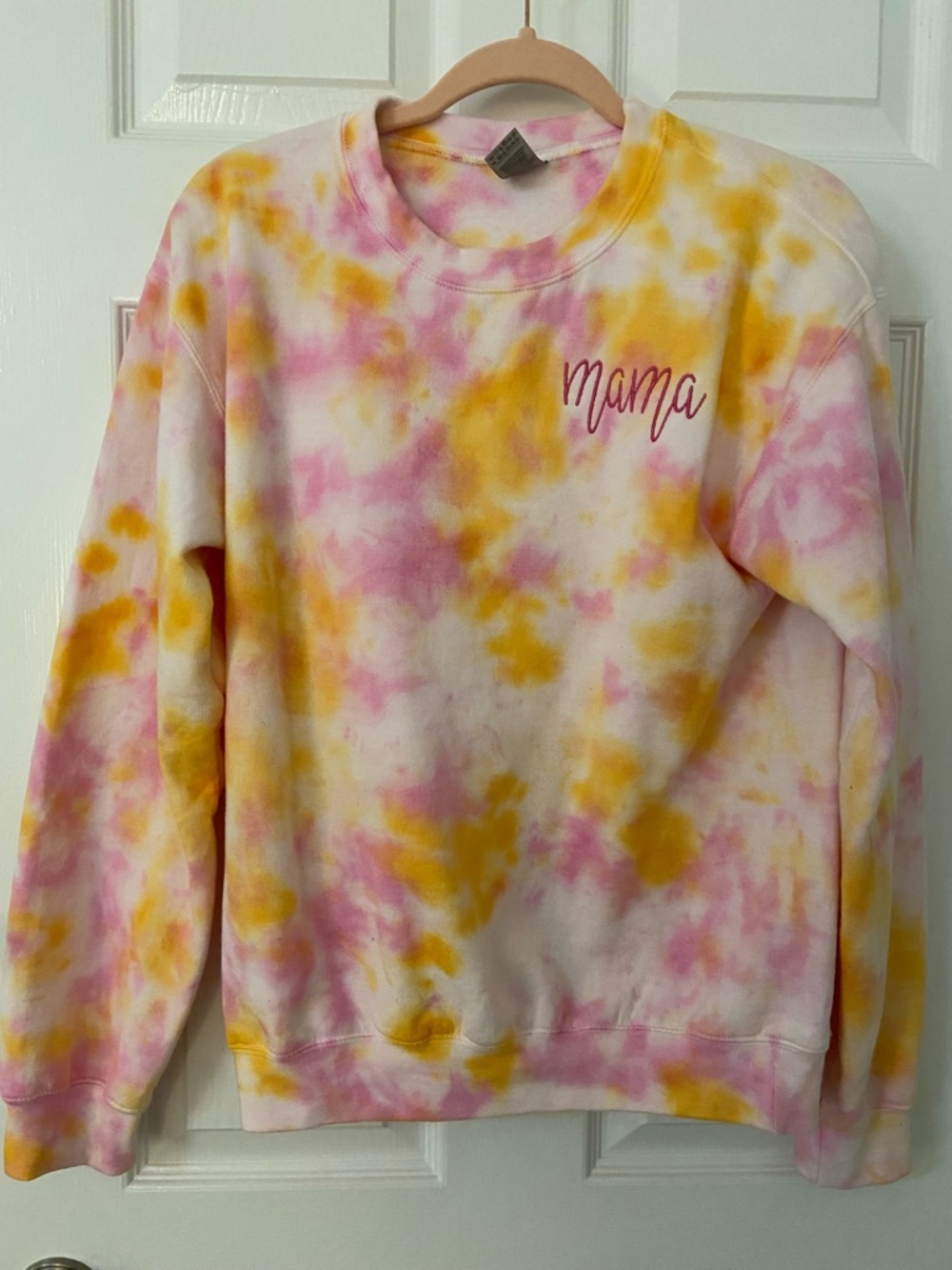 Mama Embroidered Sweatshirt